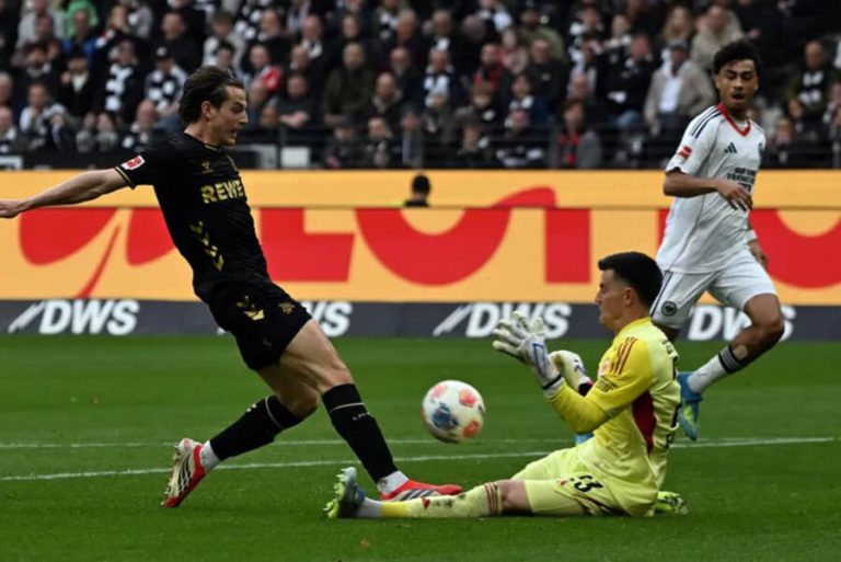 Eintracht Frankfurt vs FC Köln (22:30 – 05/04) | Xem lại trận đấu